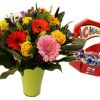 Celebrations met bloemen in vaas