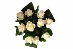 boeket violet paarse love rozen