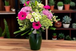 twister boeket bloemen roze